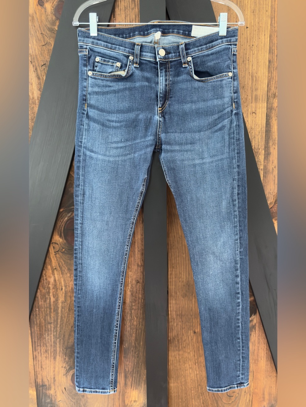 Rag & Bone Women's Skinny Jeans in Medium Blue Denim size 30